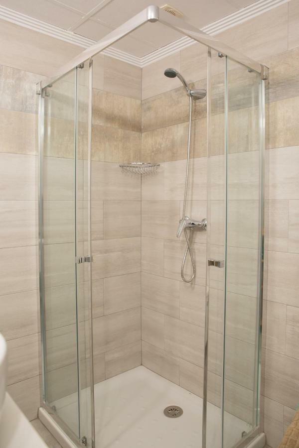 Oasis Alicante Apartment ภายนอก รูปภาพ