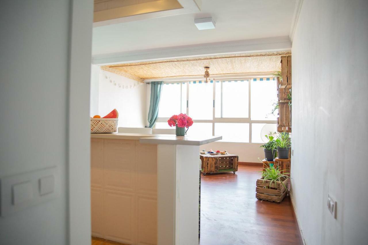 Oasis Alicante Apartment ภายนอก รูปภาพ