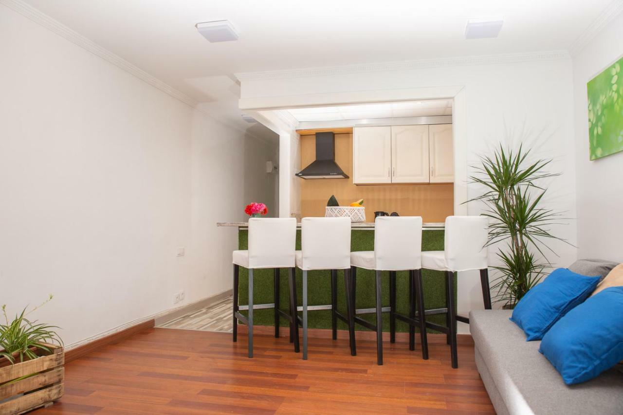 Oasis Alicante Apartment ภายนอก รูปภาพ